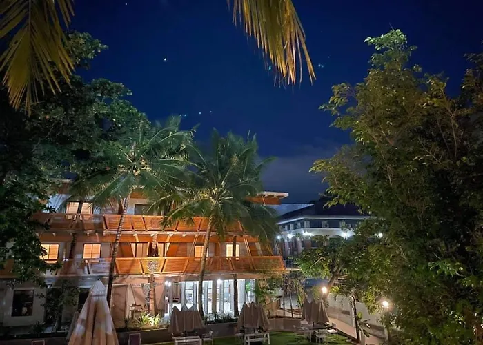 Hotel Asmara Urban & Lifestyle Village Powered By Aston 4*