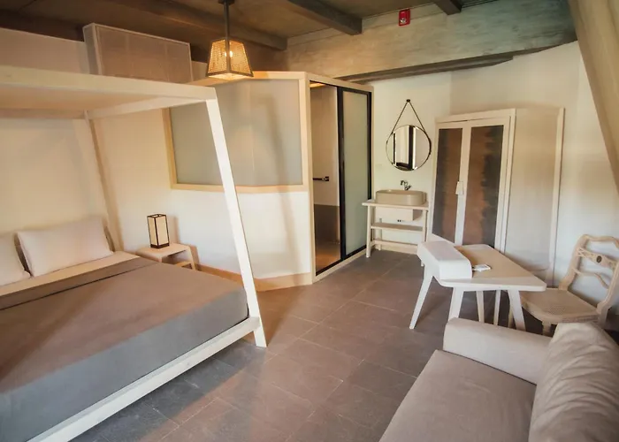 Hotel Asmara Urban & Lifestyle Village Powered By Aston Cebu